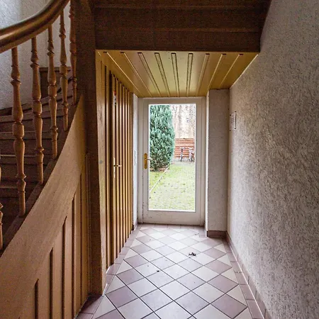 Apartment 2-zimmerwohnung Ludwig Mit Balkon Fuer Handwerker Fuer 5 Personen *